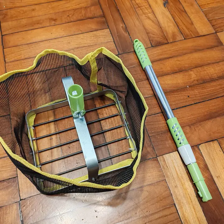 Adjustable Angle Ping Pong Ball Picker (1)